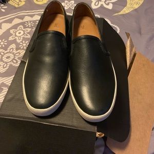 Frye Dylan Slip on